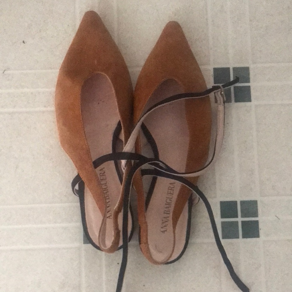 Brown Suede Ballet flats with Pointed Toe and Lace-Up Design made in Italy